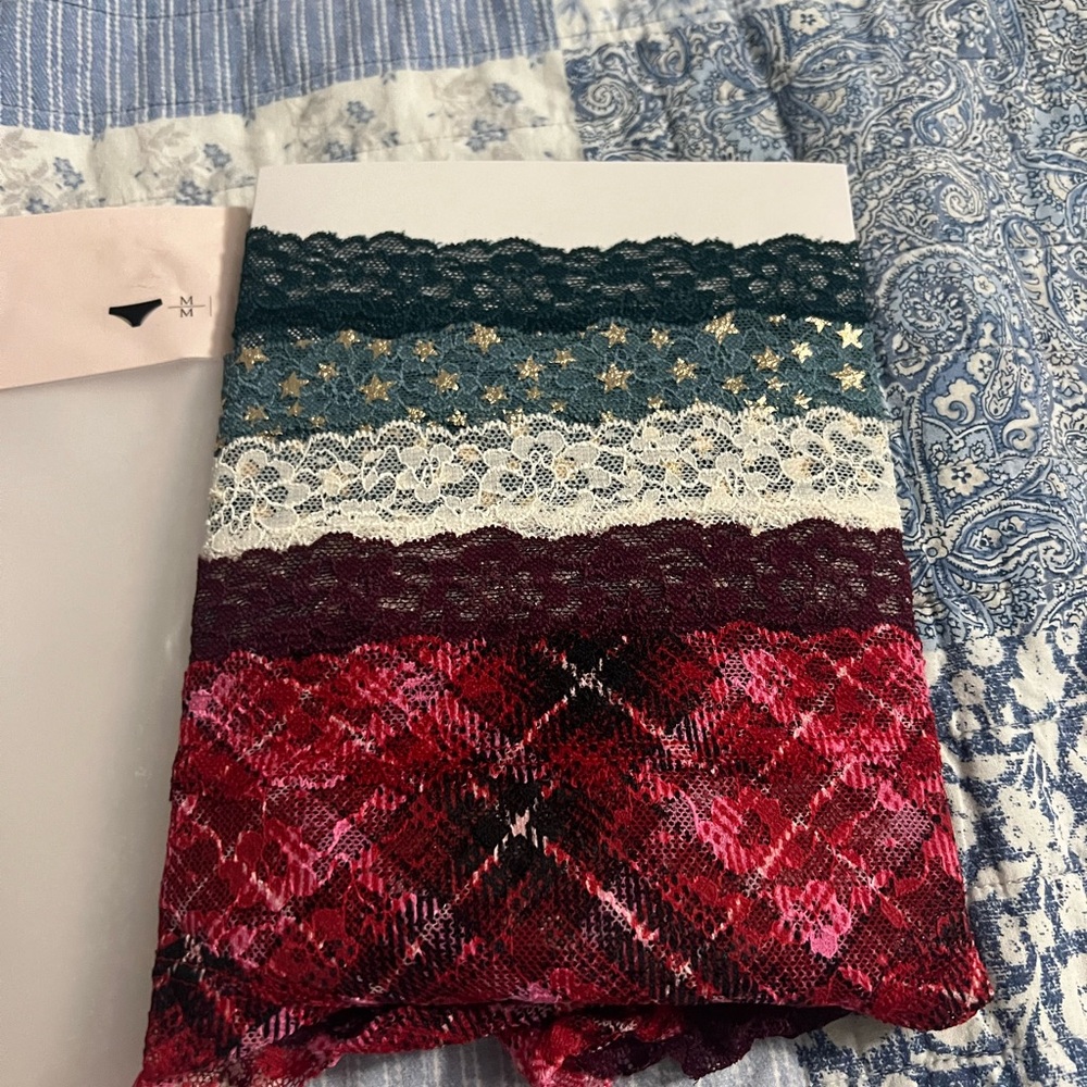 Set of 5 Lace Victoria Secret Ckeeky